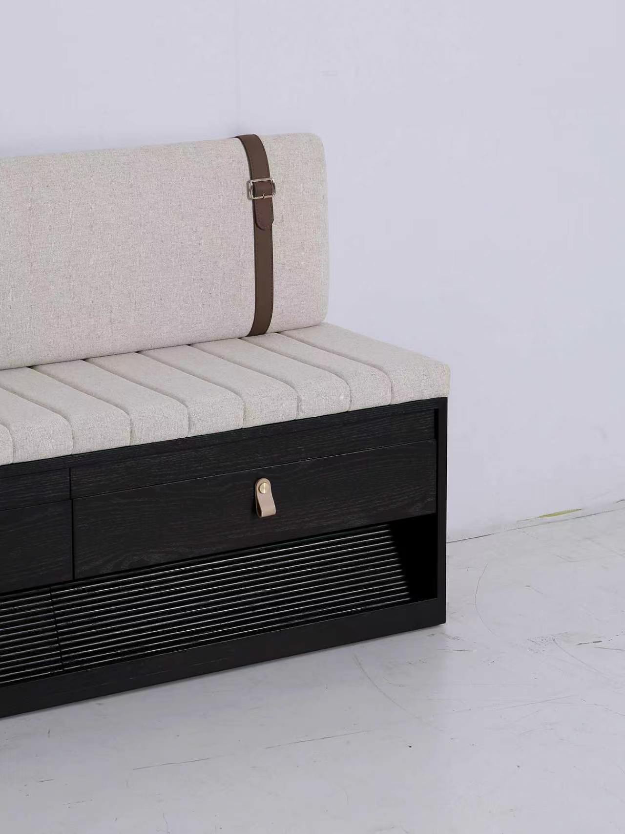 Cabinet & Sideboard