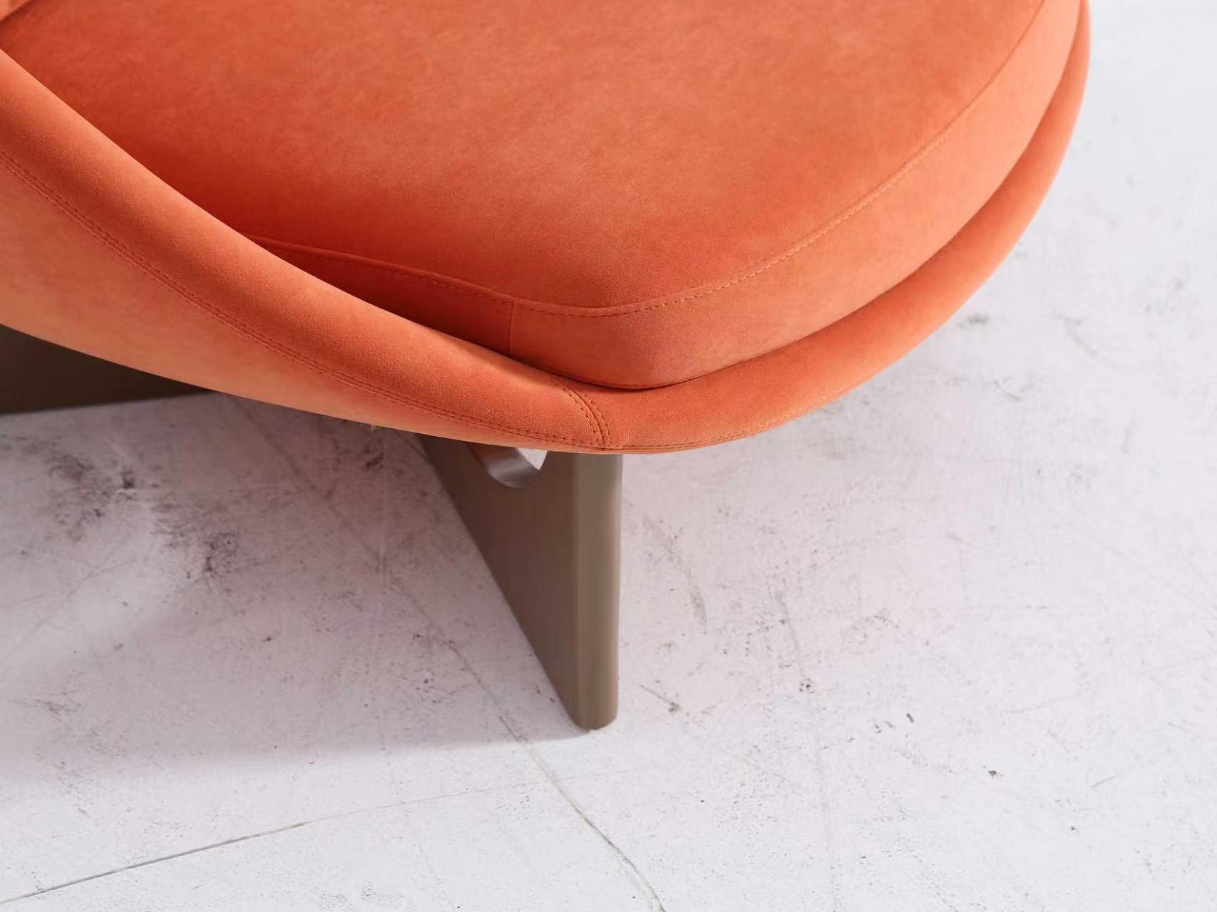Accent Chair & Seating