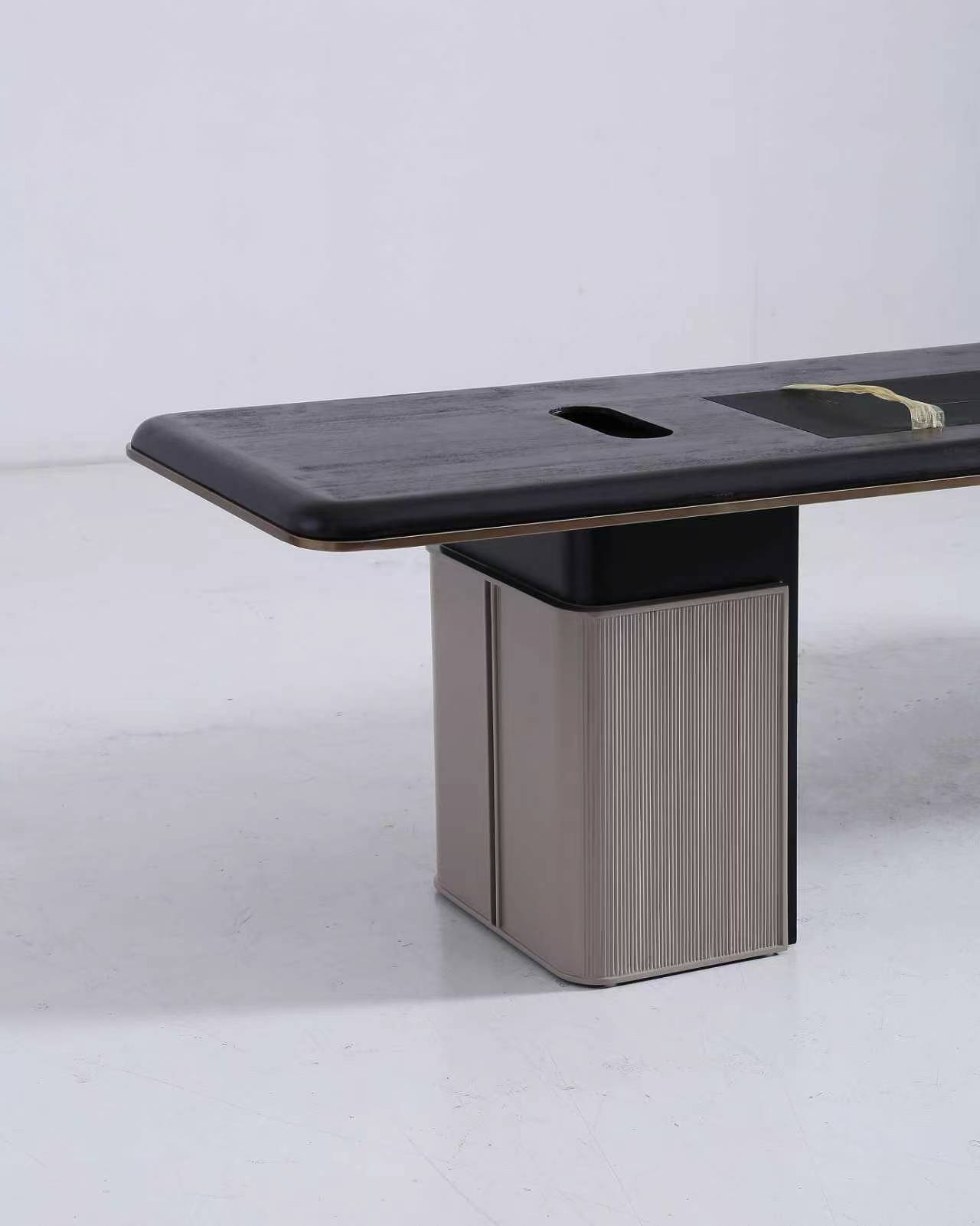 Coffee, Console & Side Table
