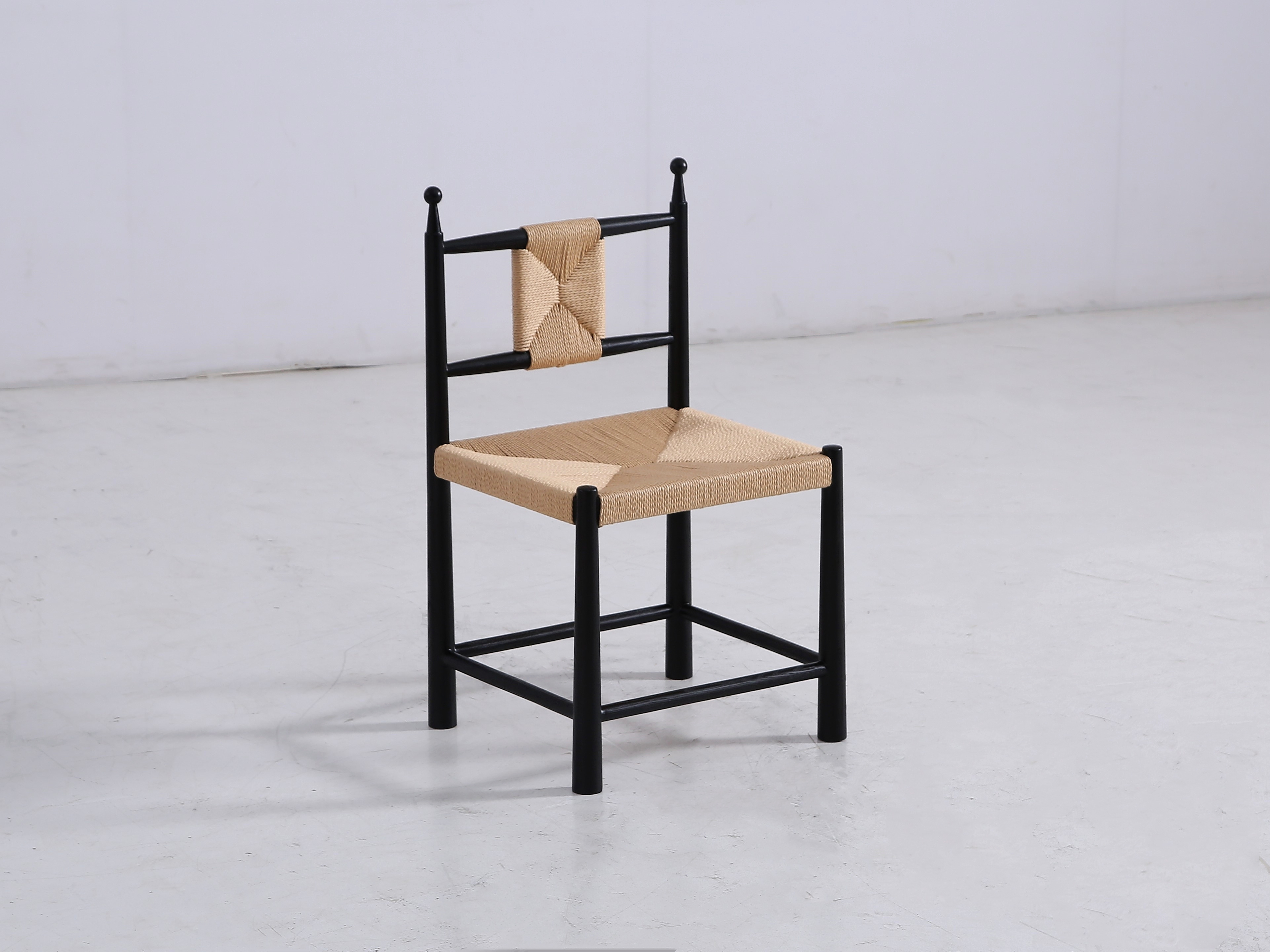 Accent Chair & Seating