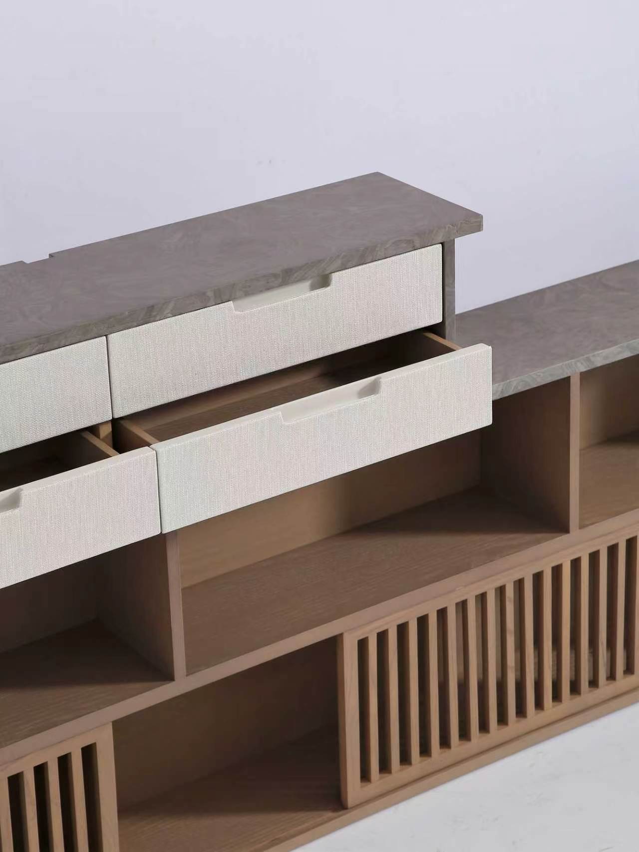 Cabinet & Sideboard