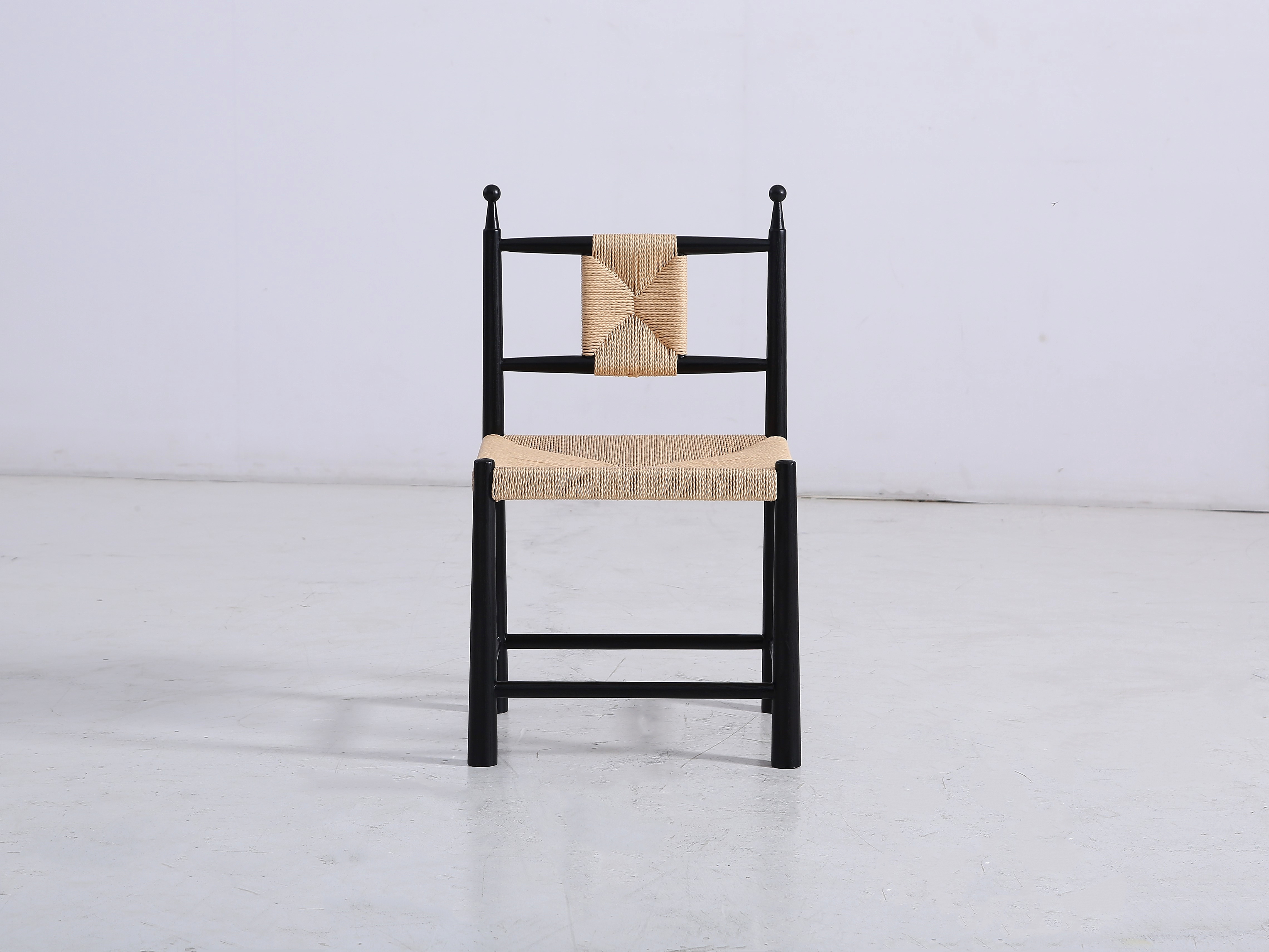 Accent Chair & Seating