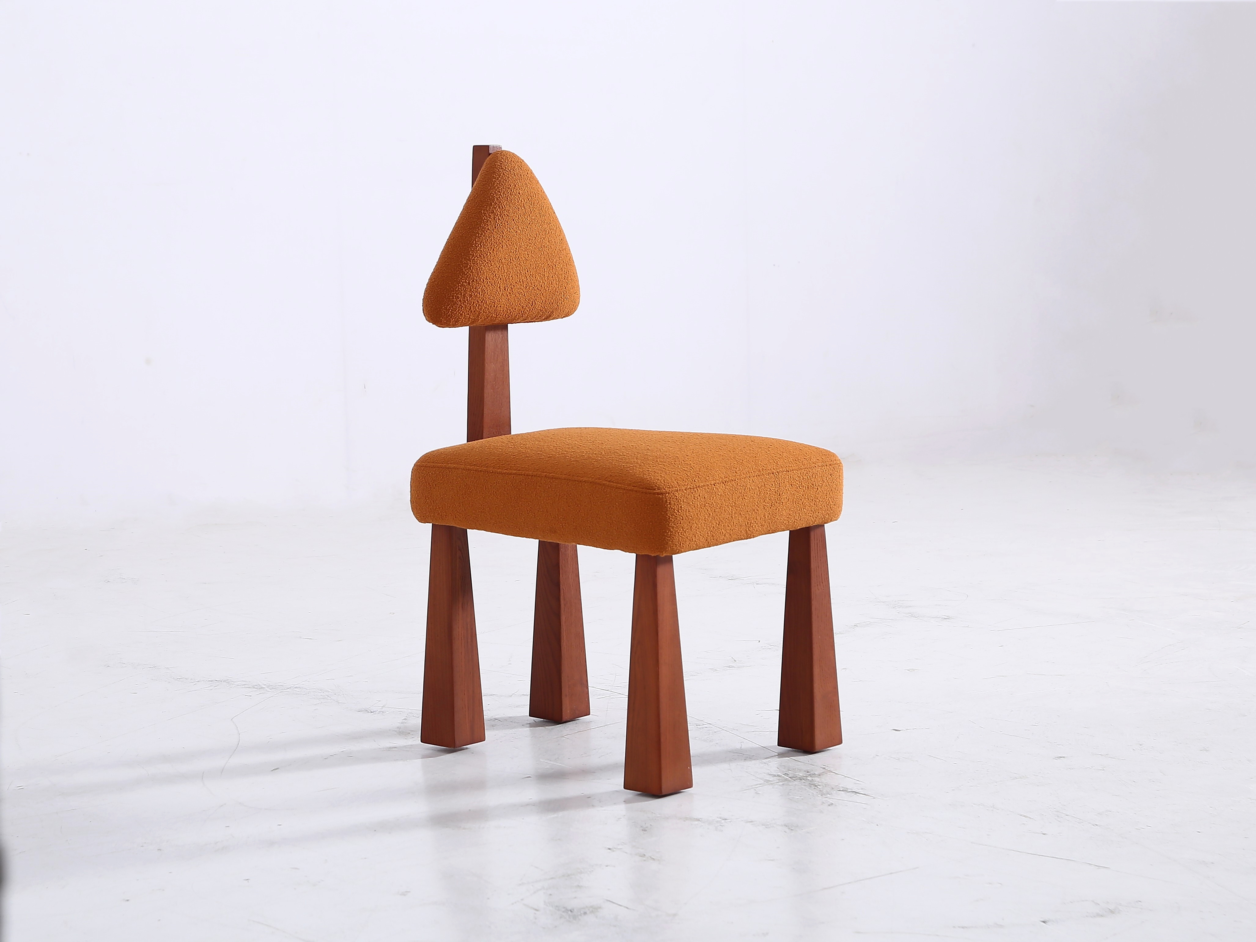 Accent Chair & Seating