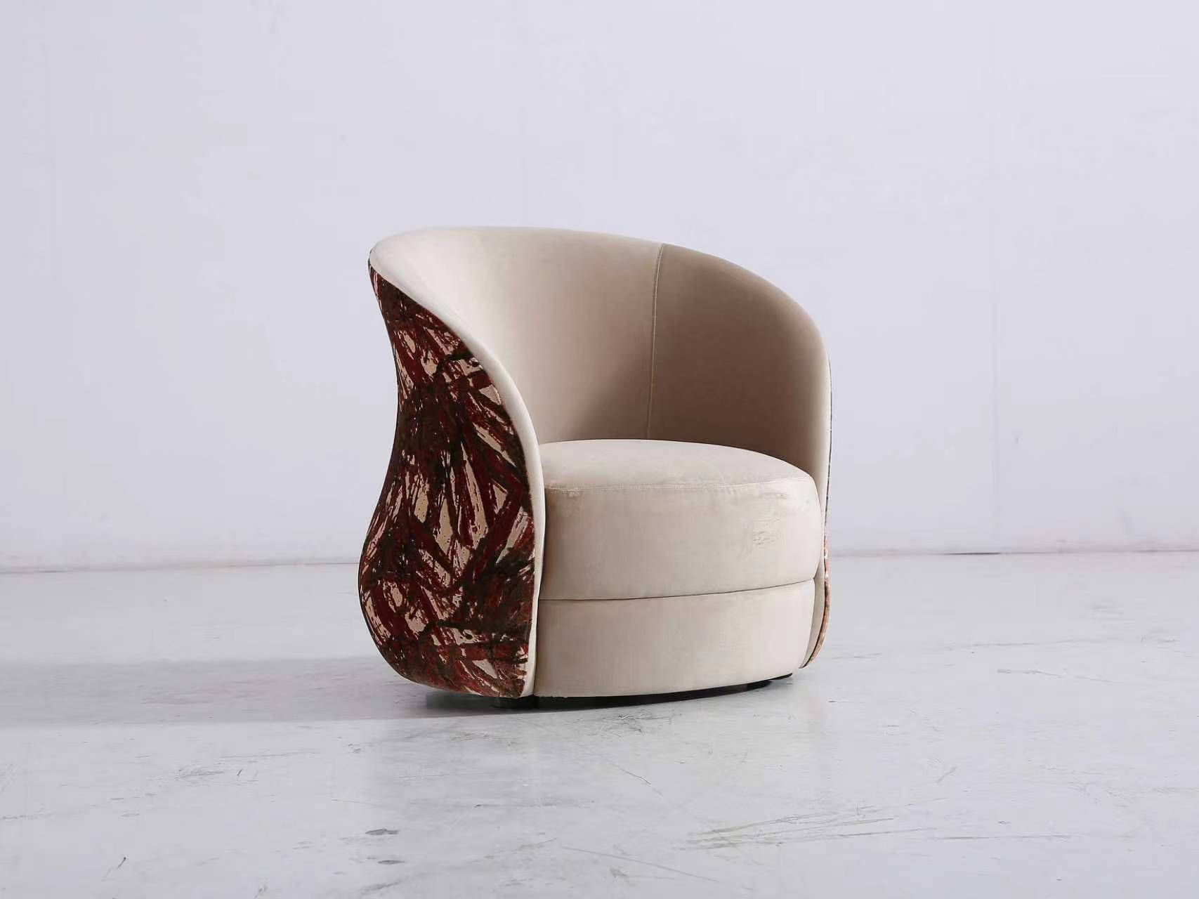 Accent Chair & Seating
