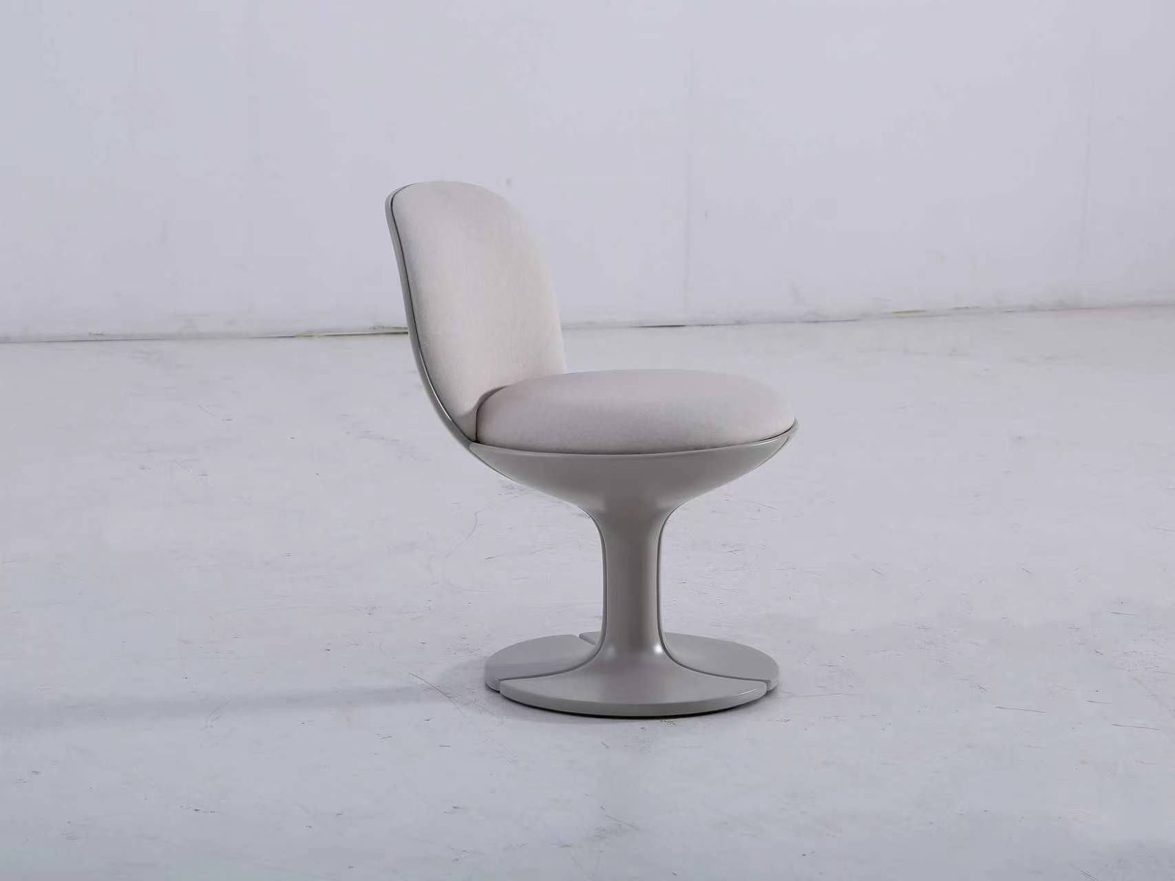Accent Chair & Seating
