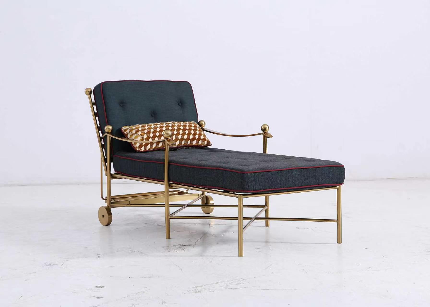 Accent Chair & Seating