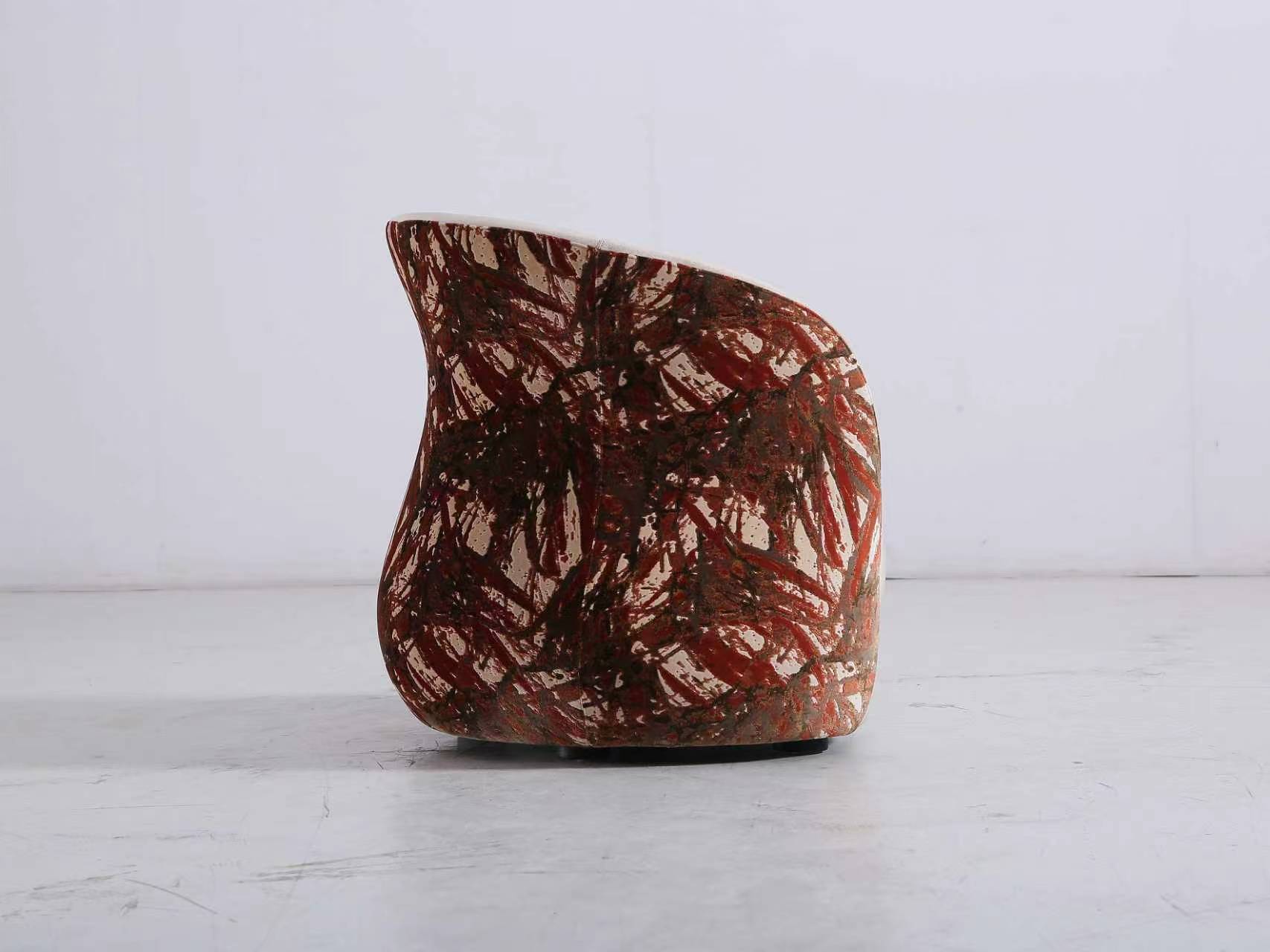Accent Chair & Seating