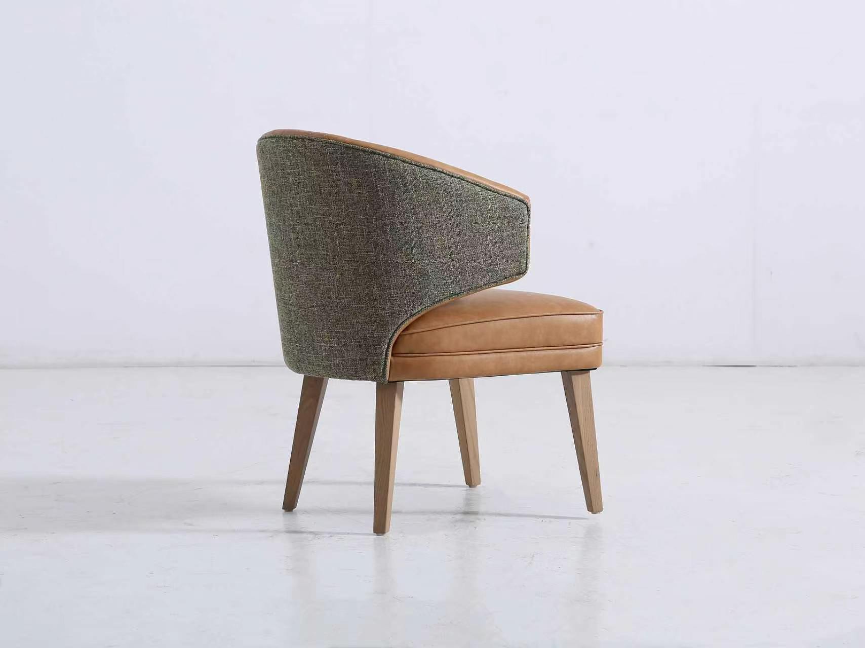 Accent Chair & Seating