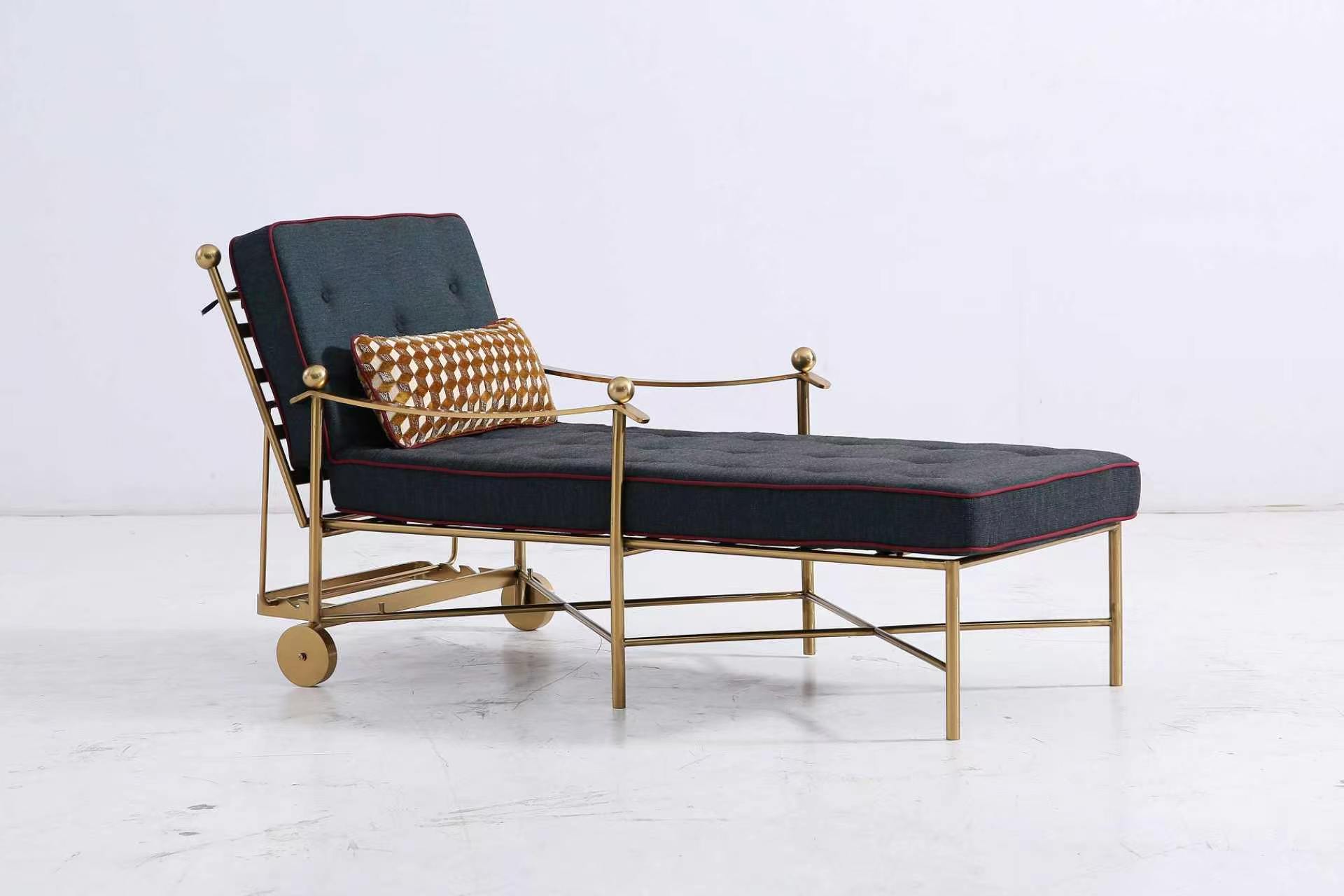 Accent Chair & Seating