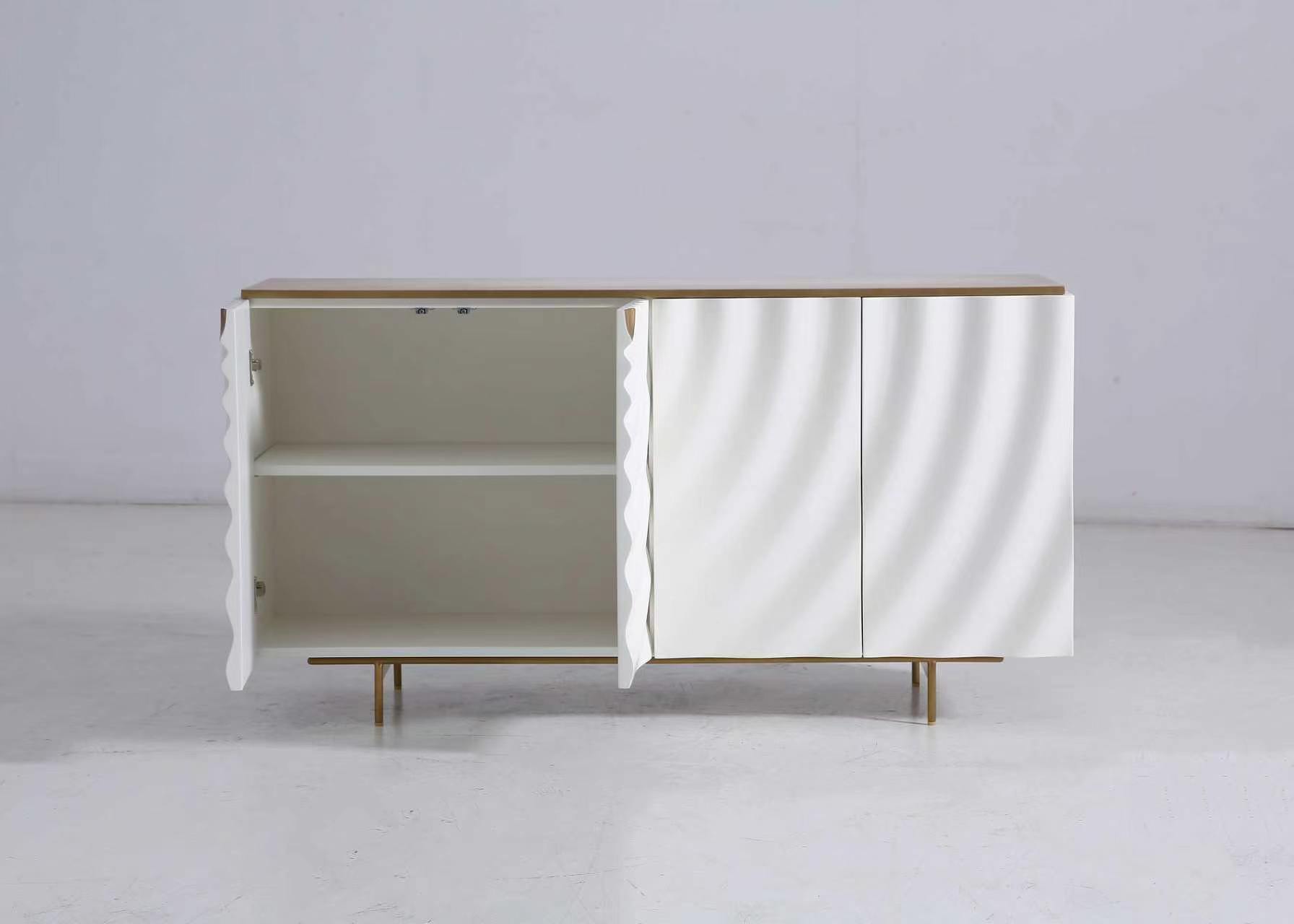Cabinet & Sideboard