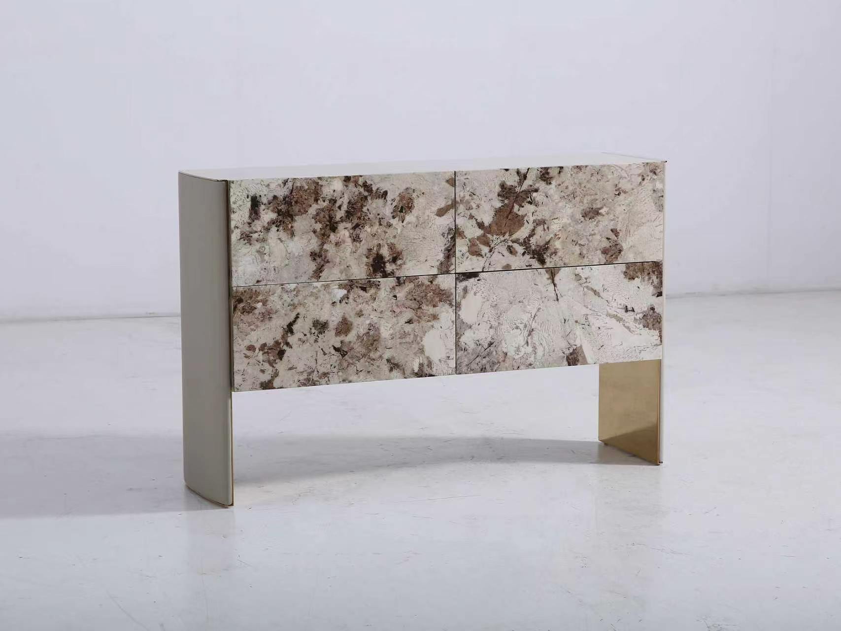 Cabinet & Sideboard