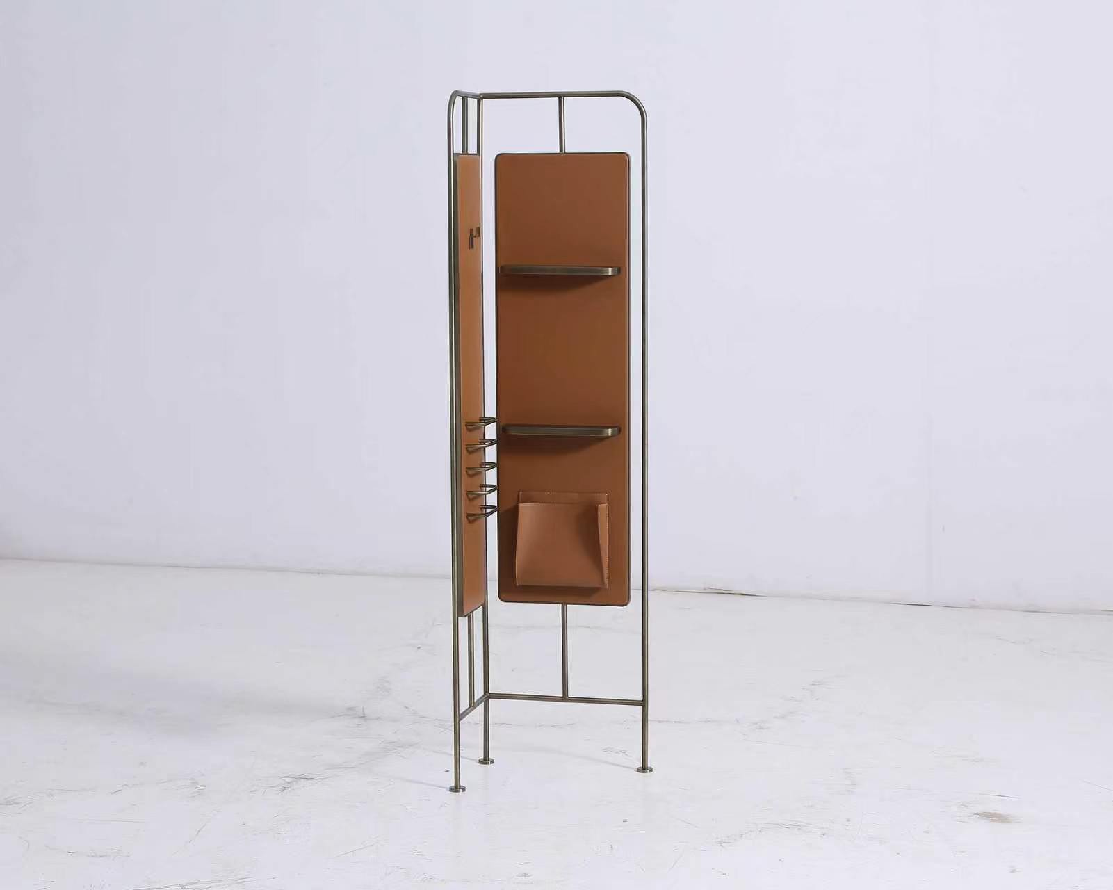 Decorative Screen & Accent