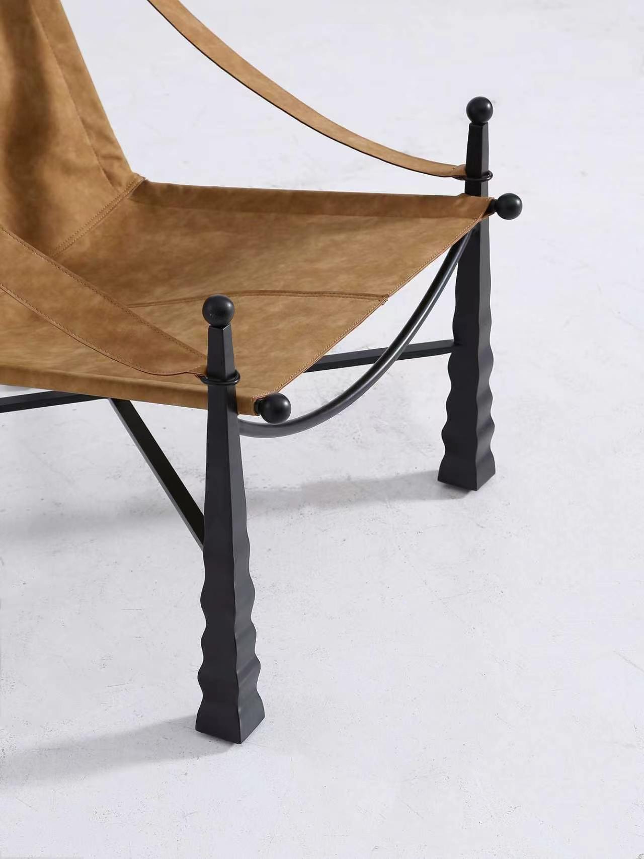 Accent Chair & Seating
