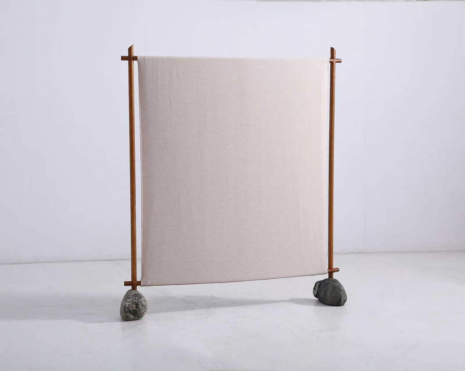 Decorative Screen & Accent