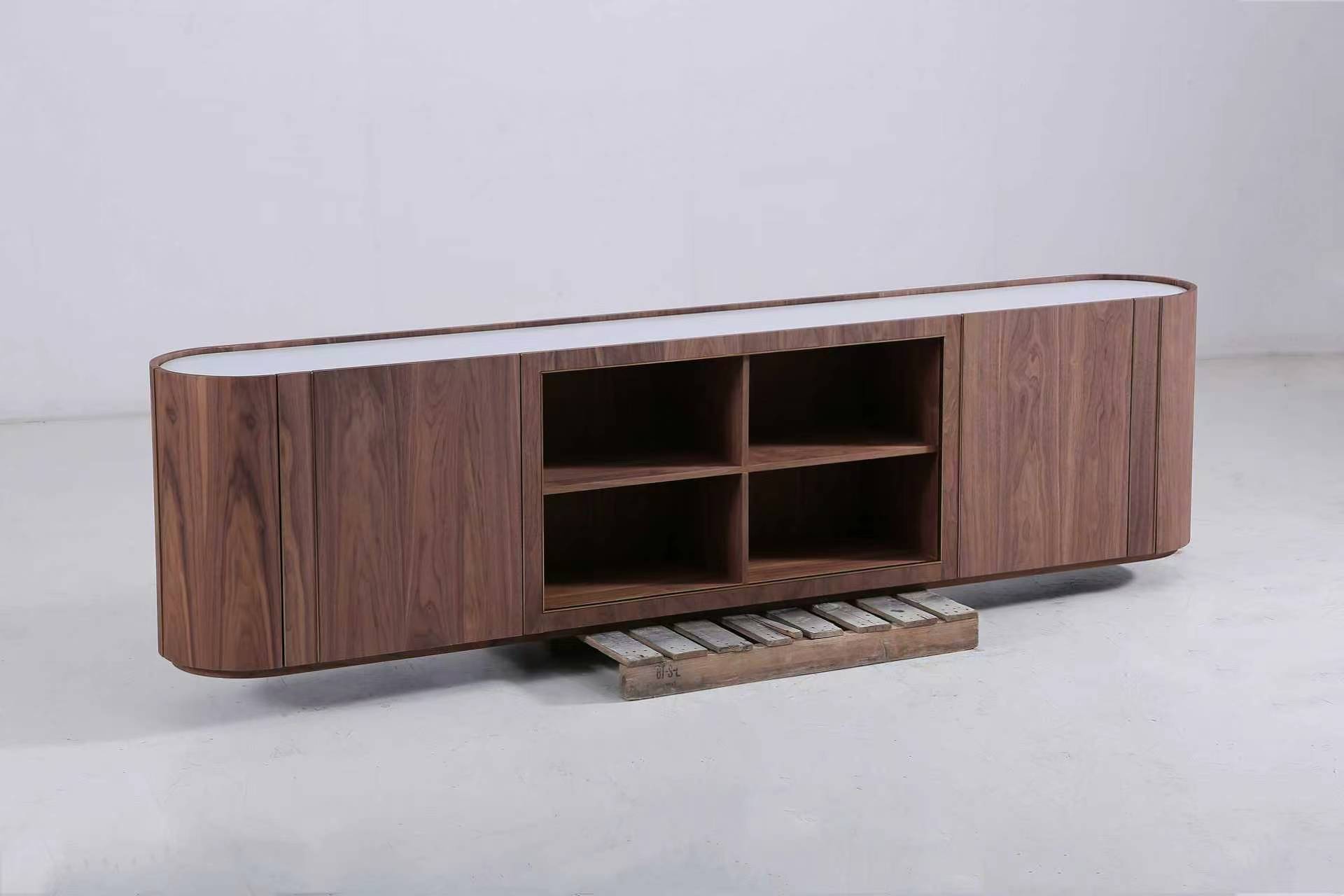 Cabinet & Sideboard