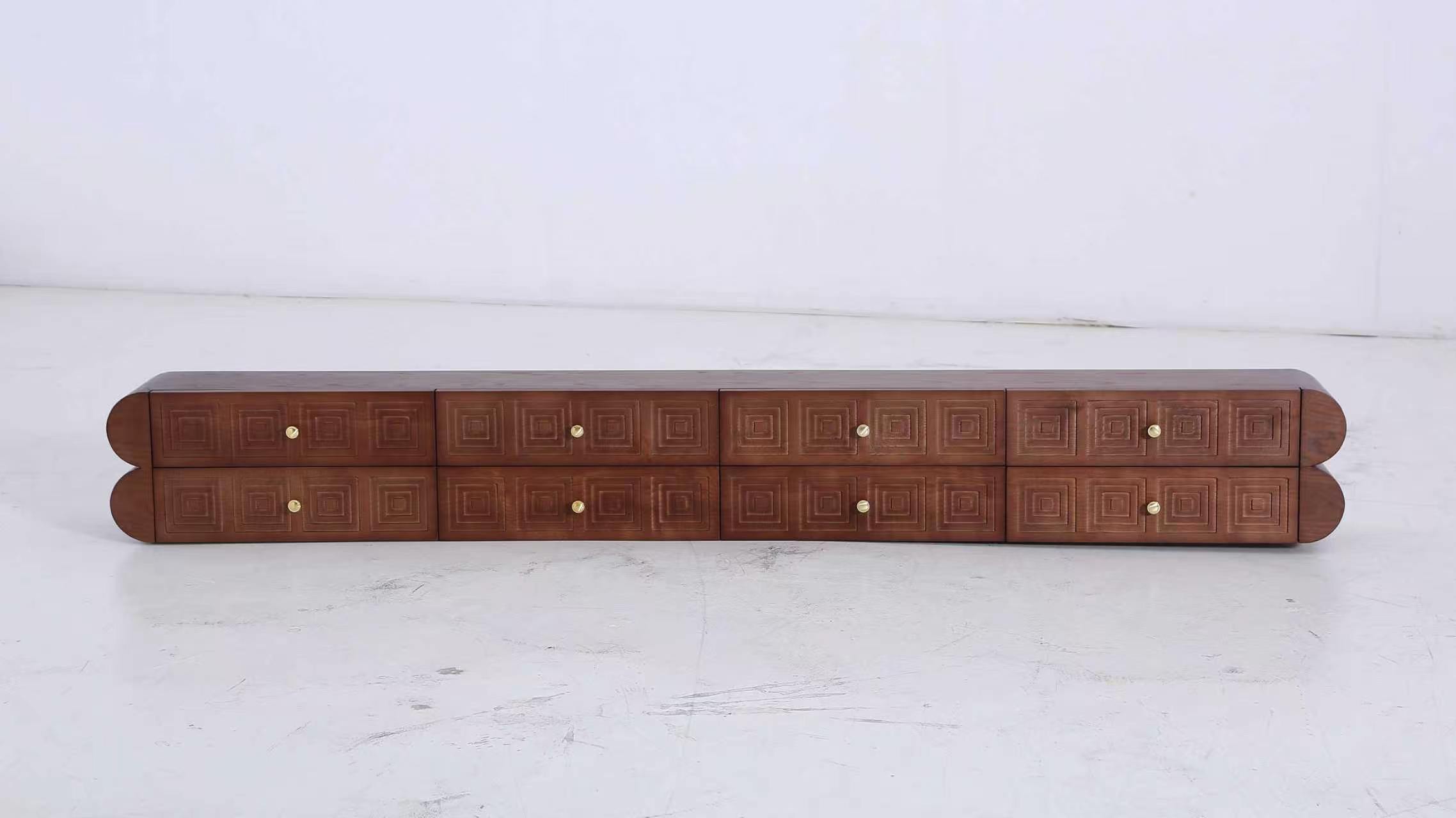 Cabinet & Sideboard