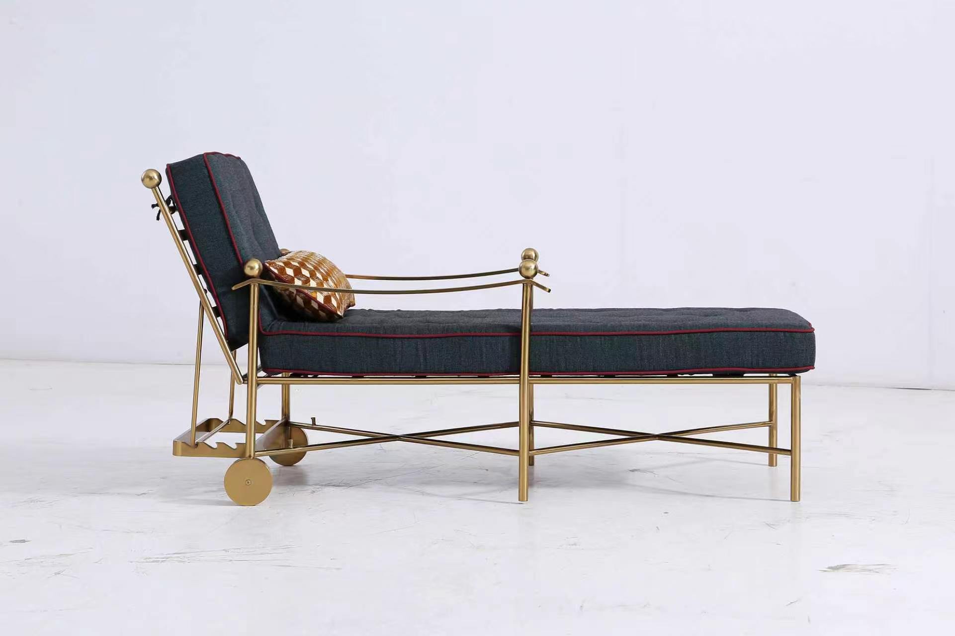 Accent Chair & Seating