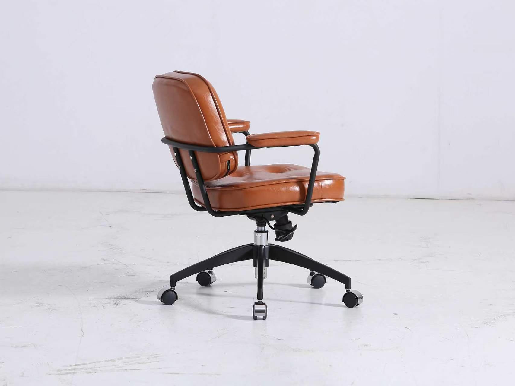 Accent Chair & Seating