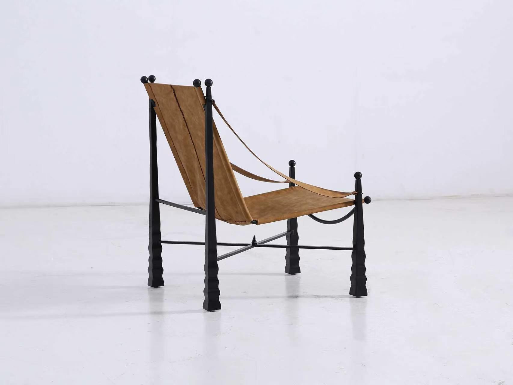 Accent Chair & Seating