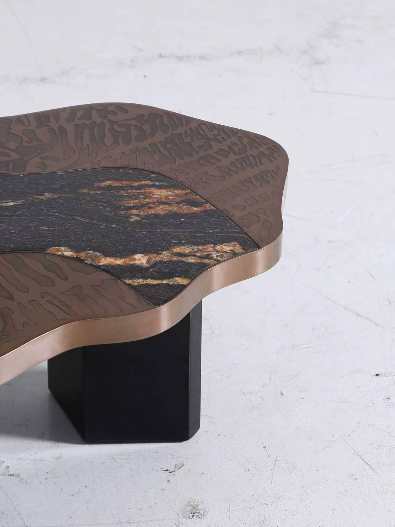 Coffee, Console & Side Table
