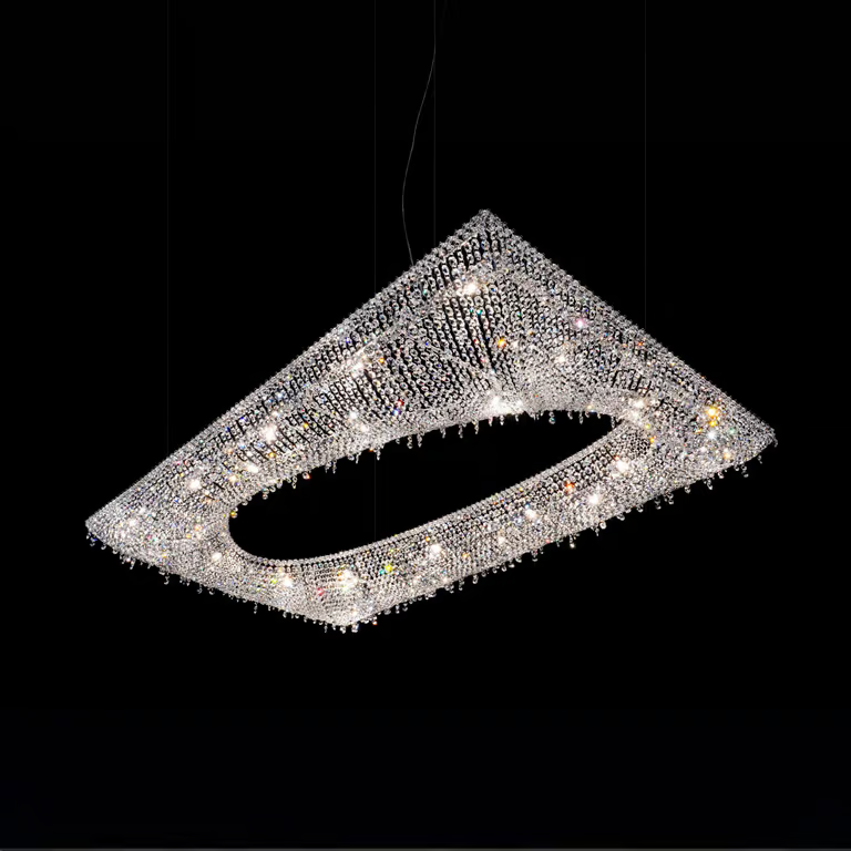 Manooi Halo Pendant