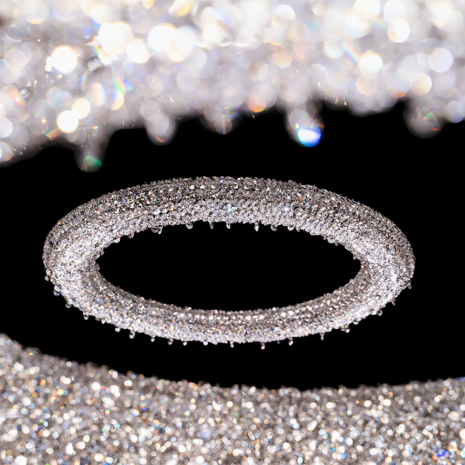 Manooi Crystal Chandelier