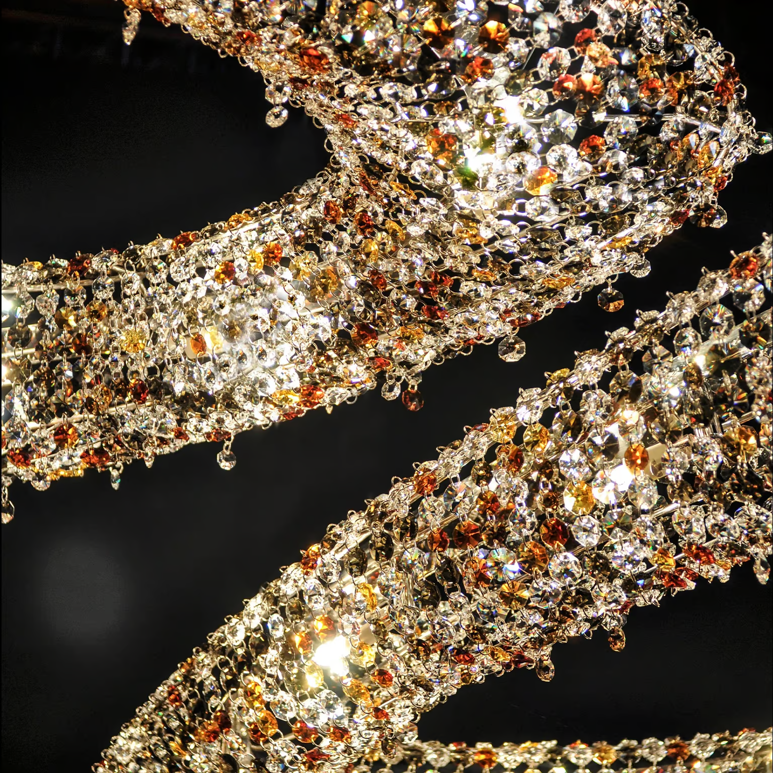 Manooi Crystal Chandelier